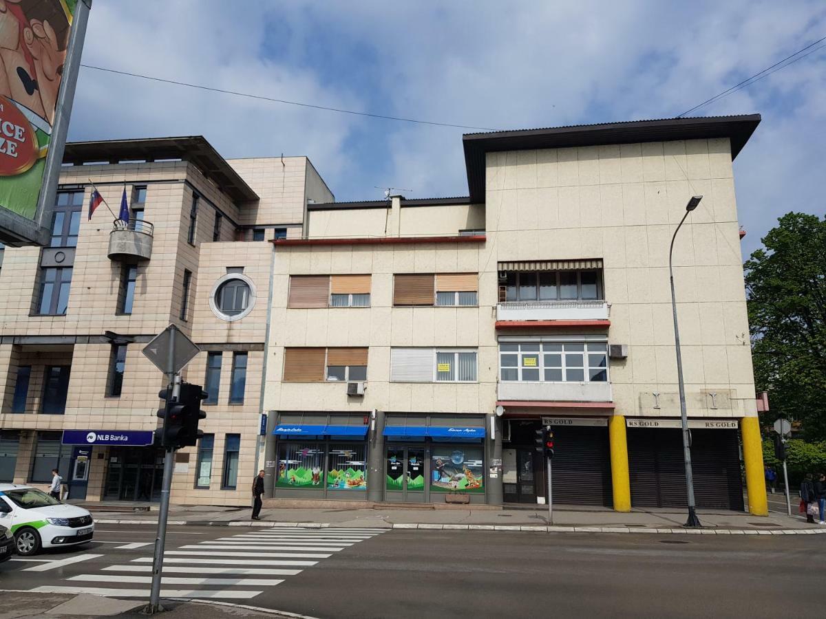 Sara Apartment Banja Luka Exterior foto